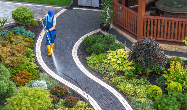 Best Concrete Pressure Washing  in Conrad, MT